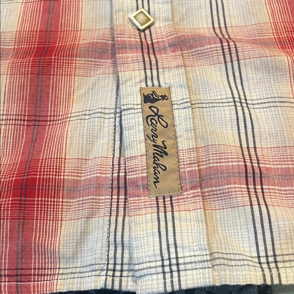 Larry MAHAN Red and White Plaid Button Down Shirt, stylish - Picture 9 of 10